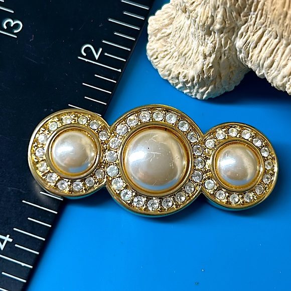 🖤SWAROVSKI💕S.A.L©️ crystal Pearl brooch - Picture 1 of 9